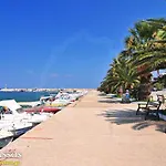 Seaside Deluxe Скала-Каллирахис